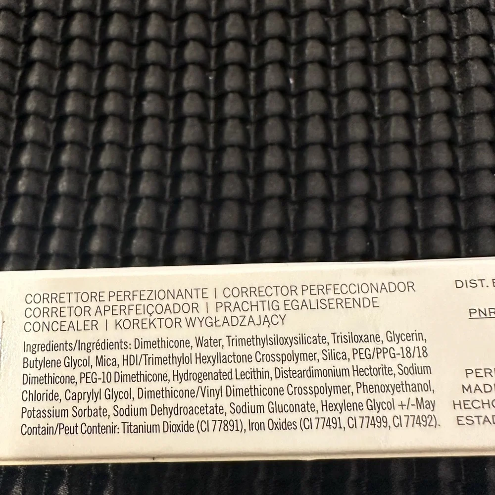🆕Jaclyn Cosmetics Perfecting Concealer